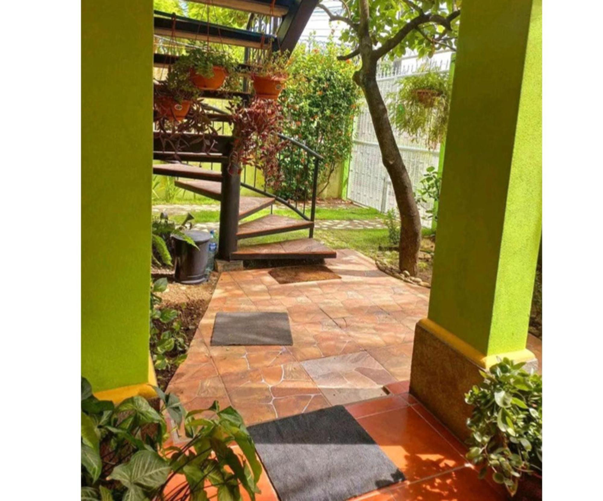 Hostal San Antonio Леон Екстер'єр фото