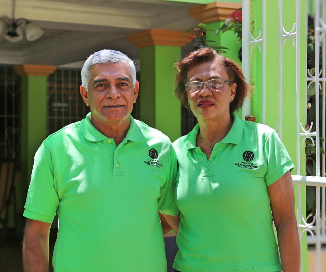 Hostal San Antonio Леон Екстер'єр фото