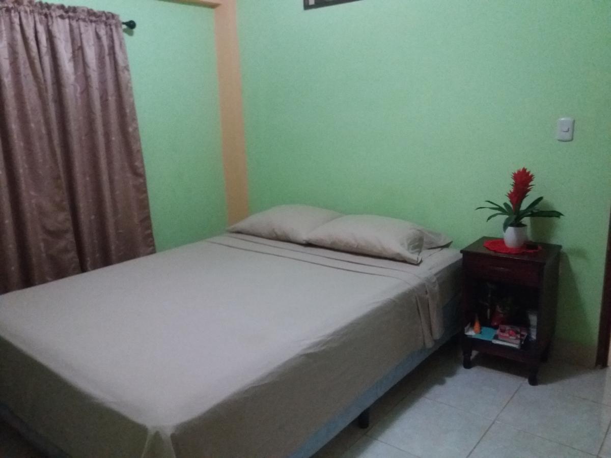 Hostal San Antonio Леон Екстер'єр фото
